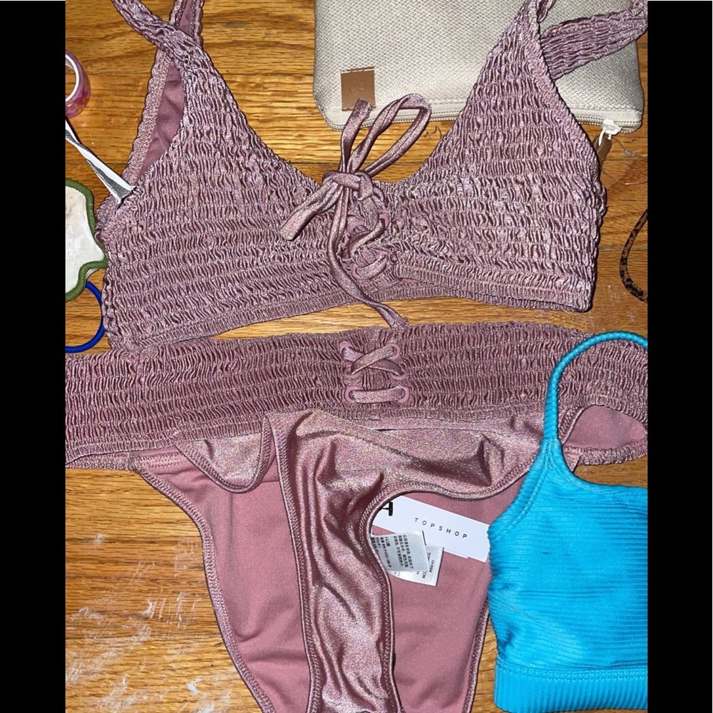 Bathing suit